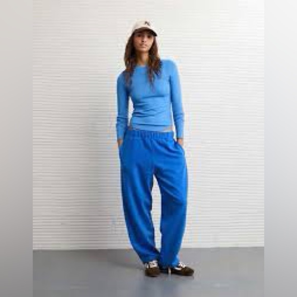 American Eagle Outfitters Bright Blue Women's Barrel Joggers